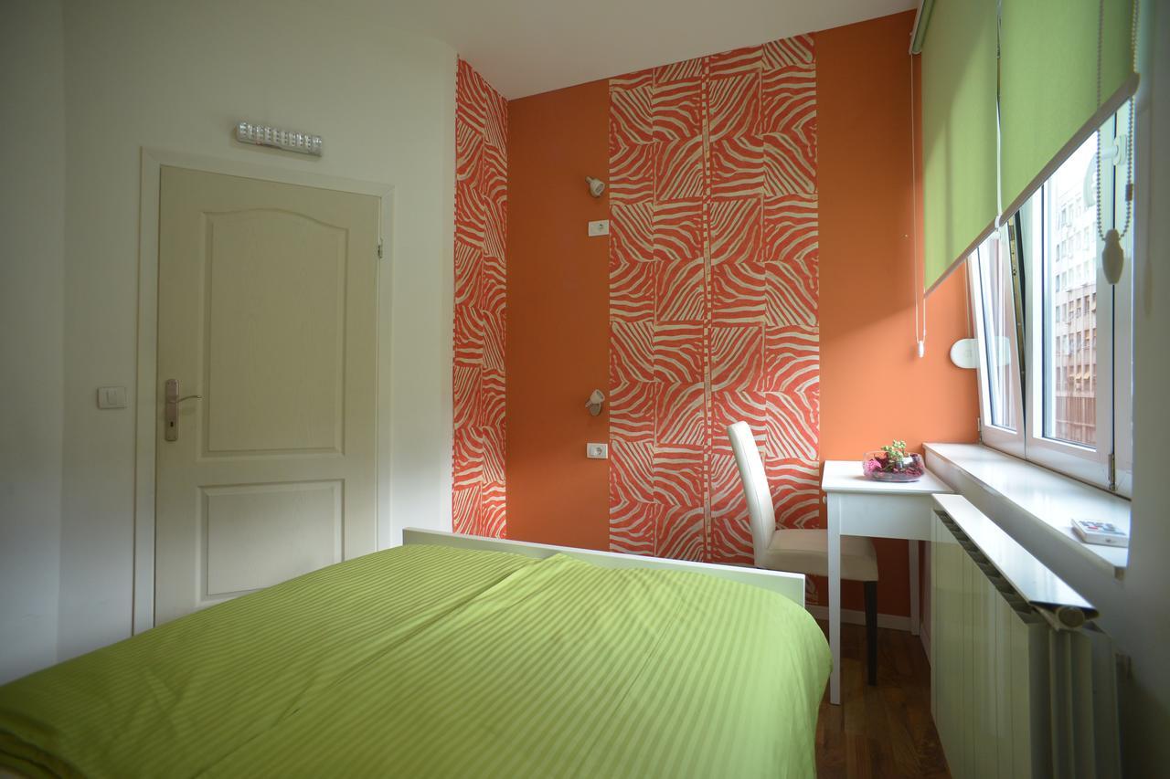 Stella Di Notte Hostel Belgrade Exterior photo